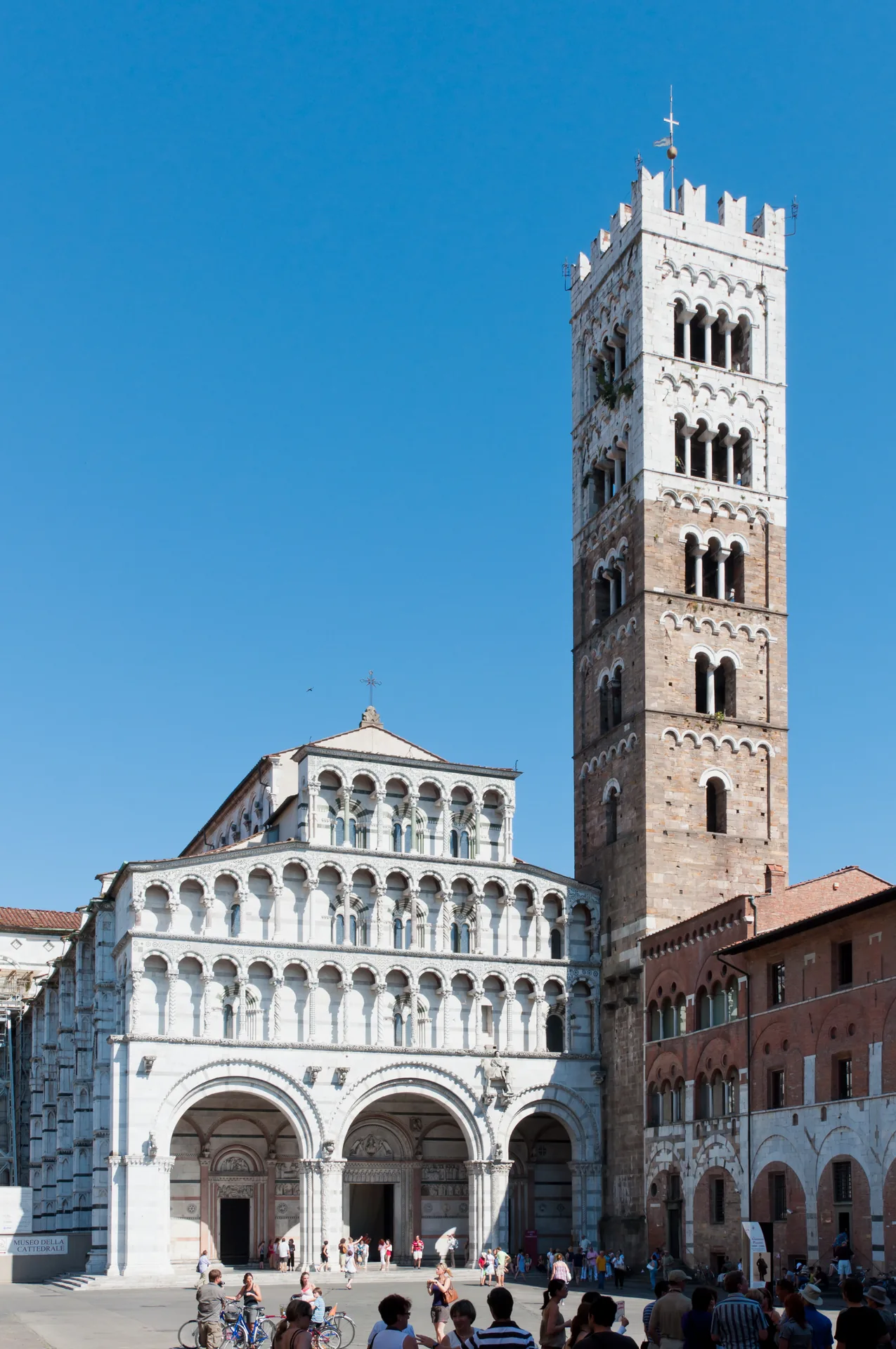 Mura di Lucca around Lucca's historic centre