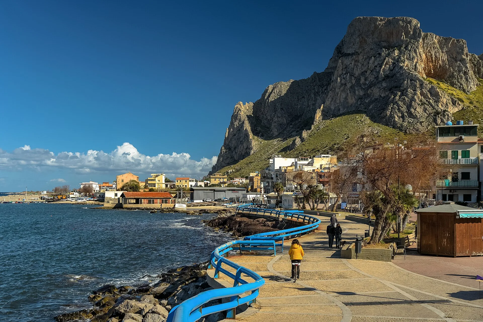 The Sferracavallo waterfront and its coastal bay