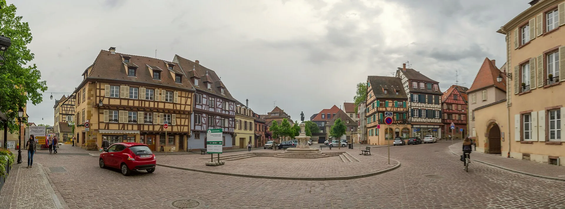 Place des Six-Montagnes-Noires in Colmar, with buildings surrounding the square.