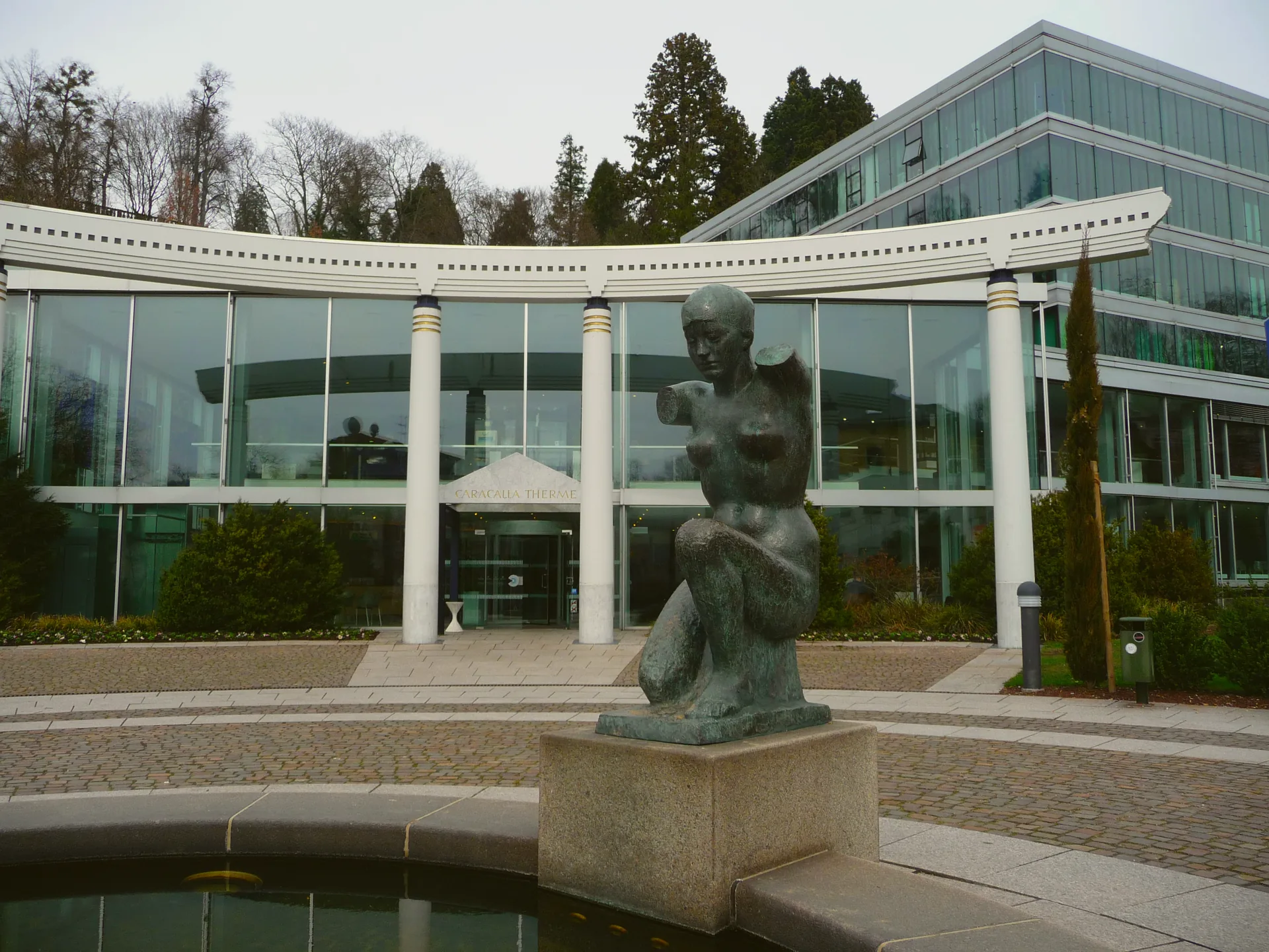 The main entrance to the Caracalla Therme in Baden-Baden.