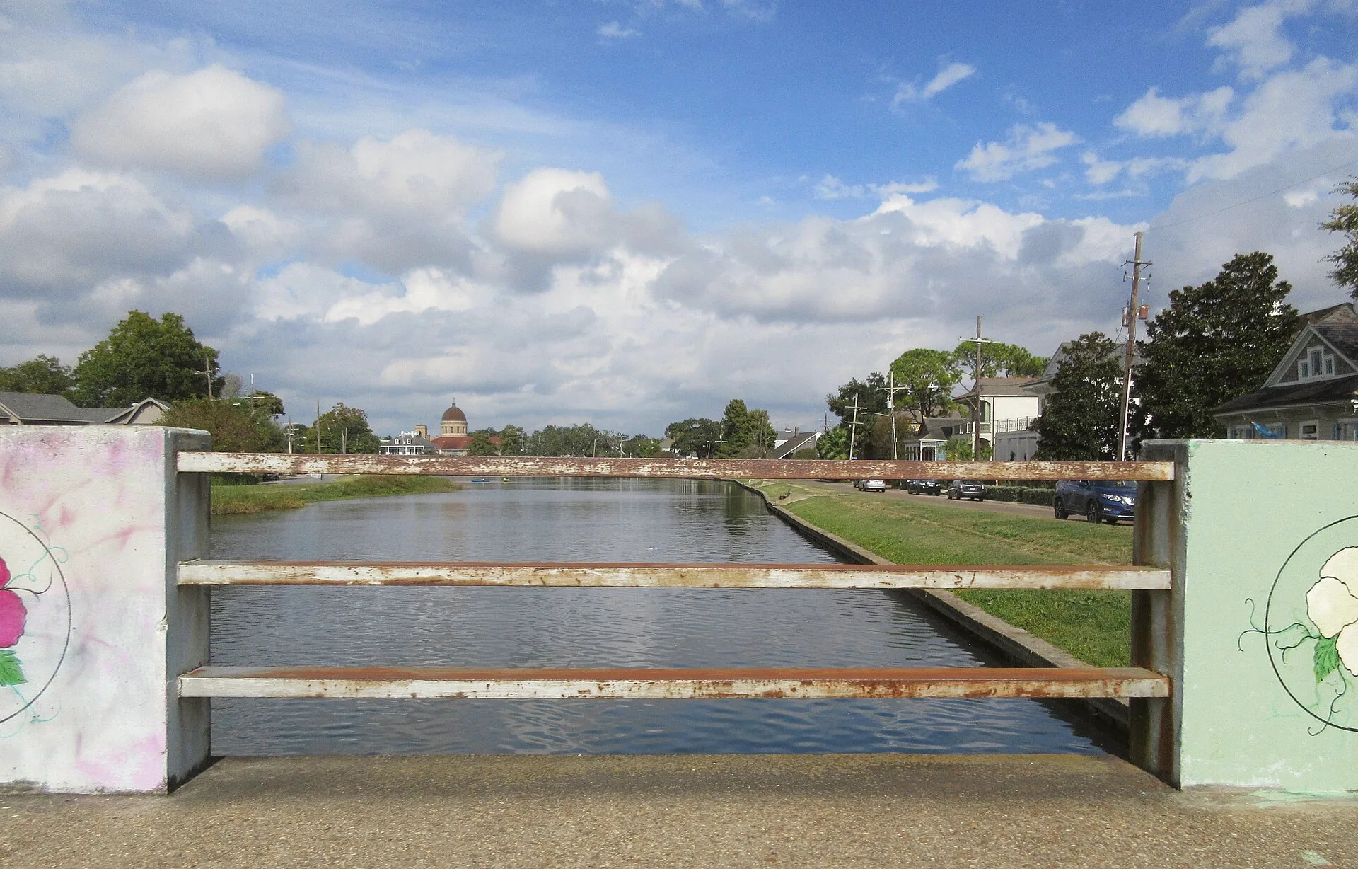 The waterside along Bayou St John
