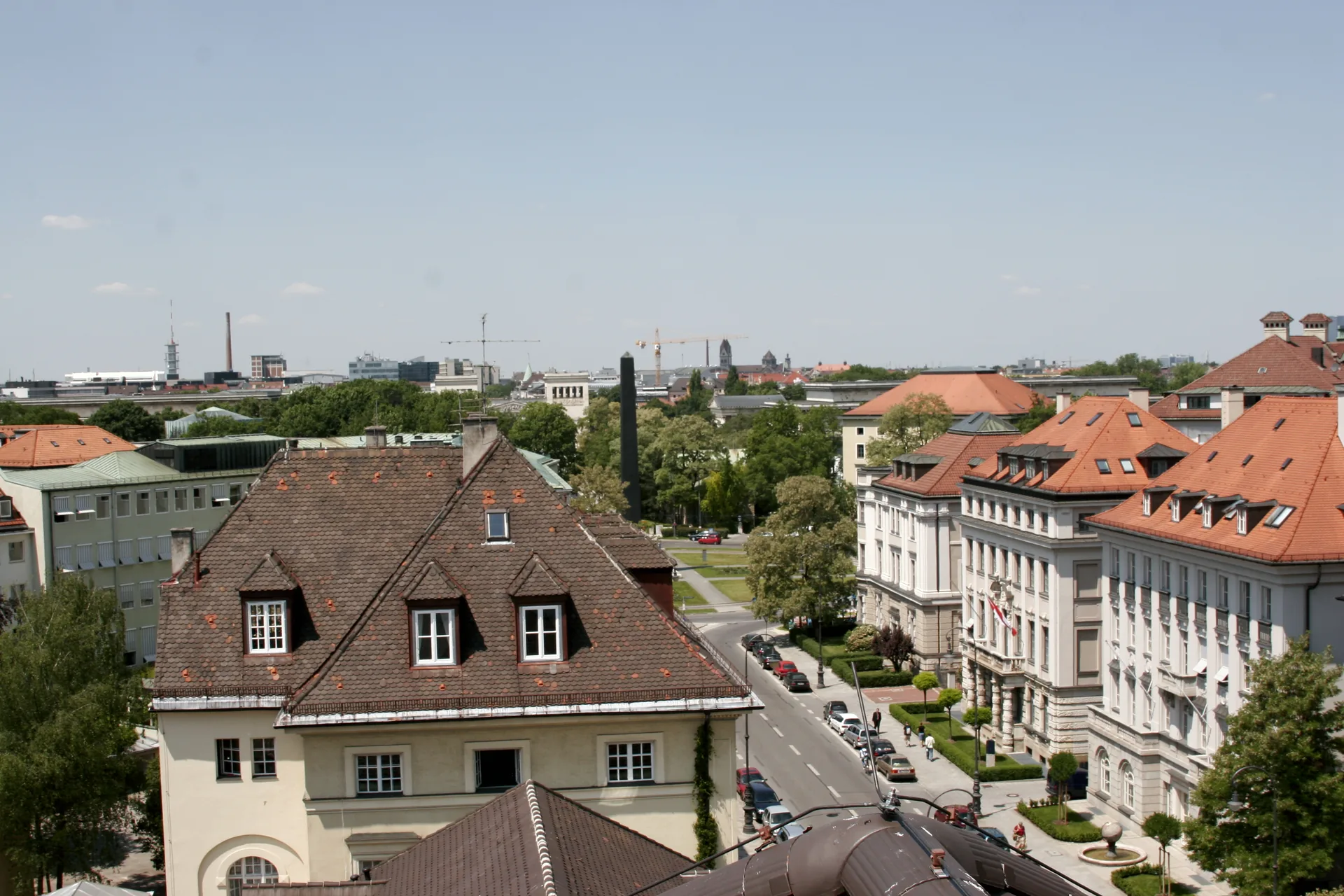 Brienner Straße running through Munich towards Karolinenplatz.