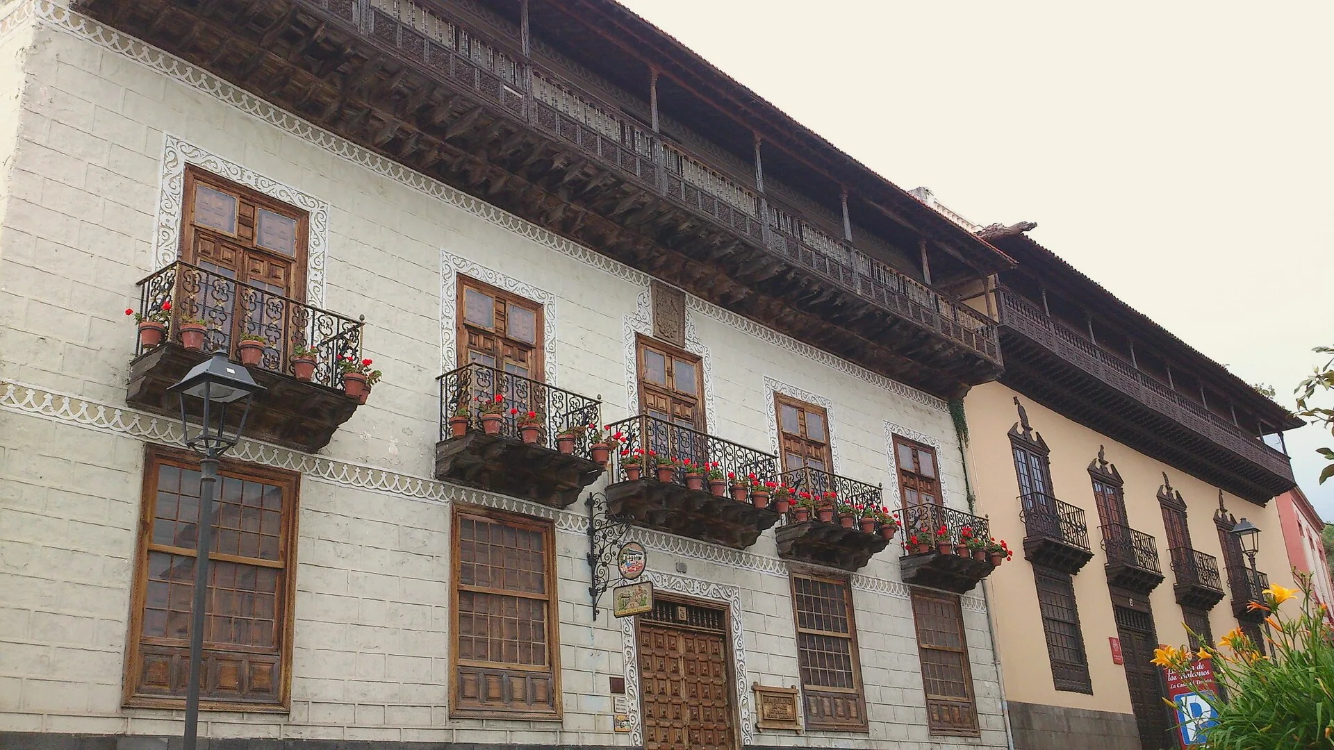 Casa de los Balcones, with its carved wooden balconies