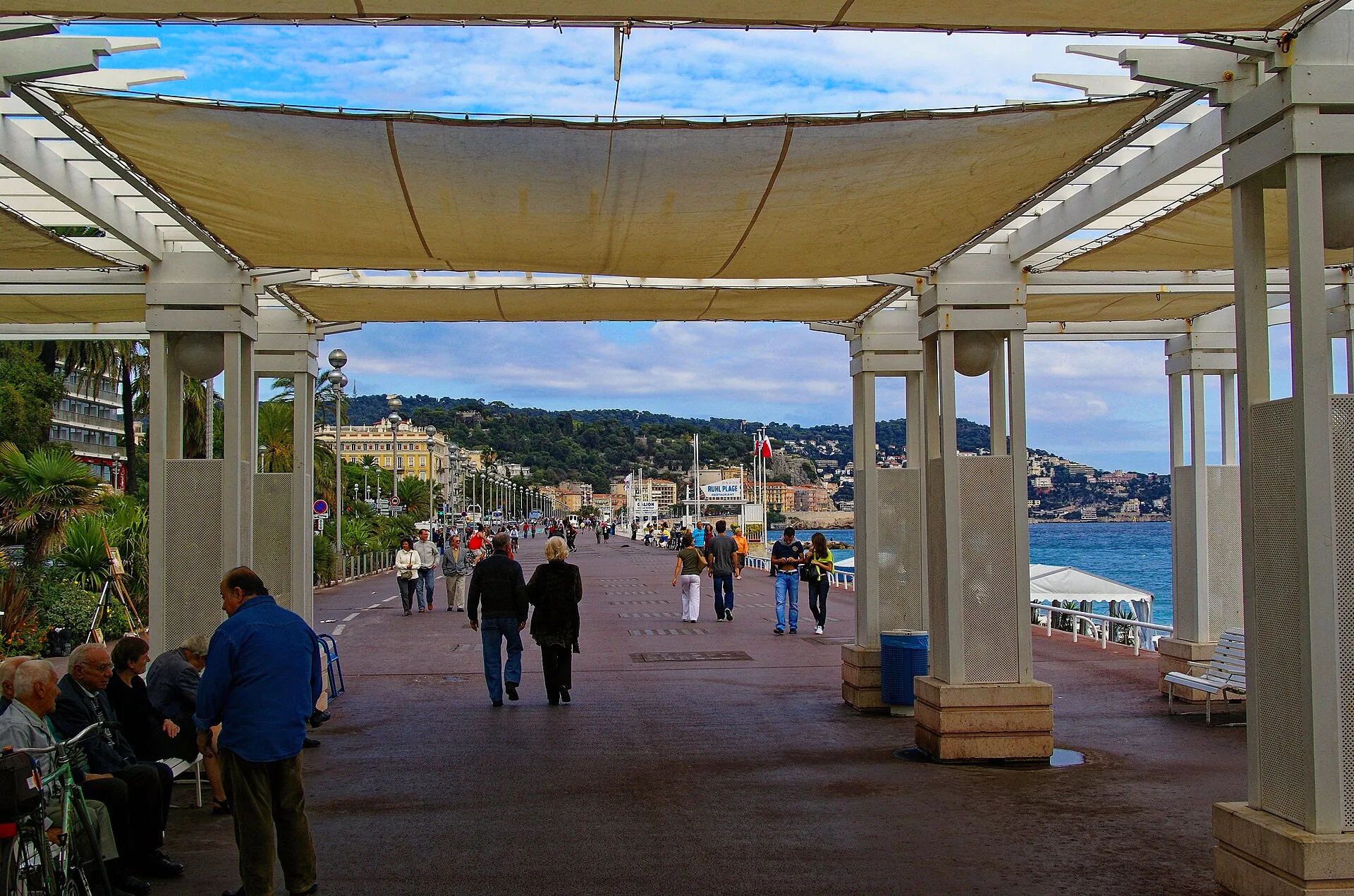 The Promenade des Anglais running along Nice's seafront.