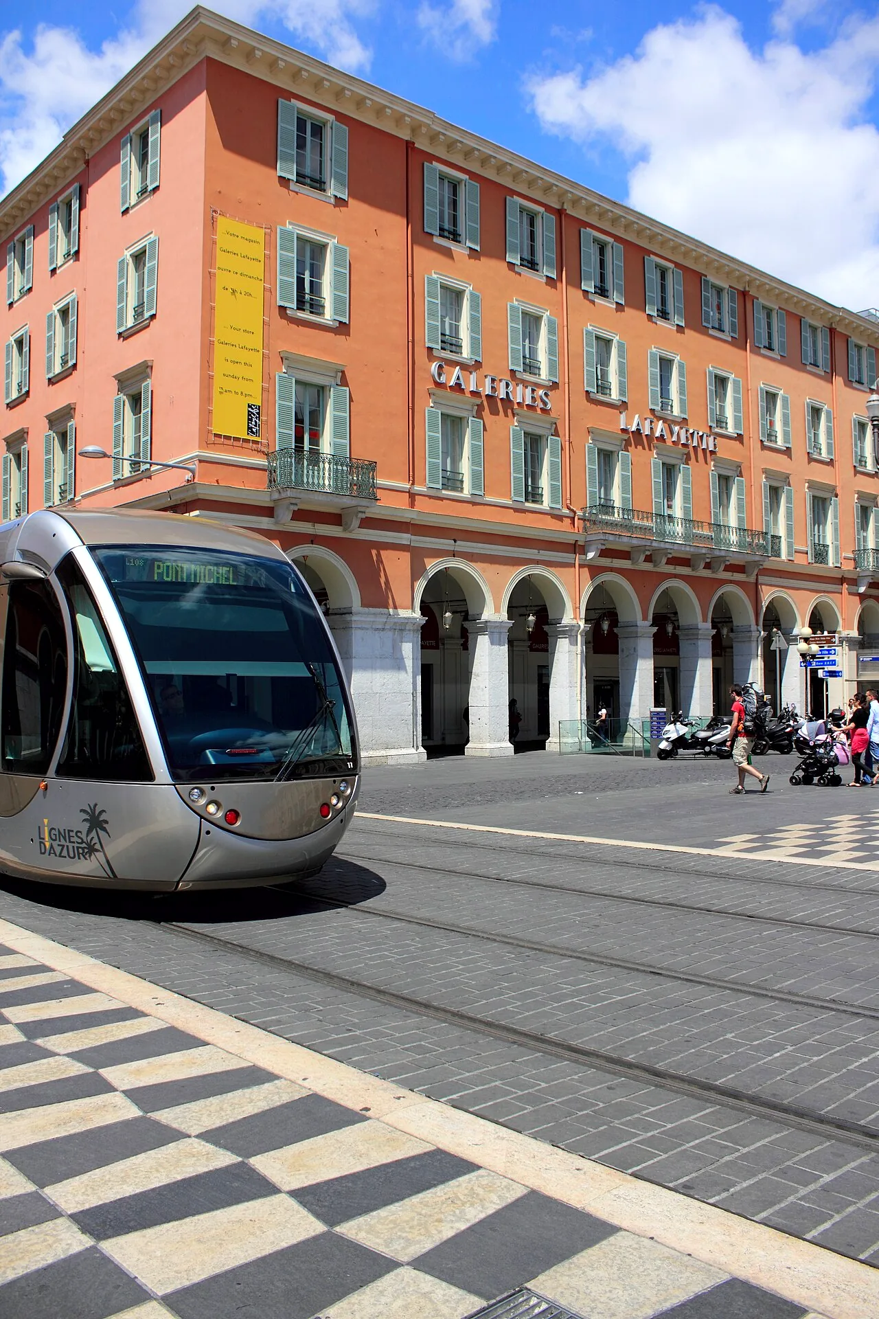 A Nice tram travelling across Place Masséna.